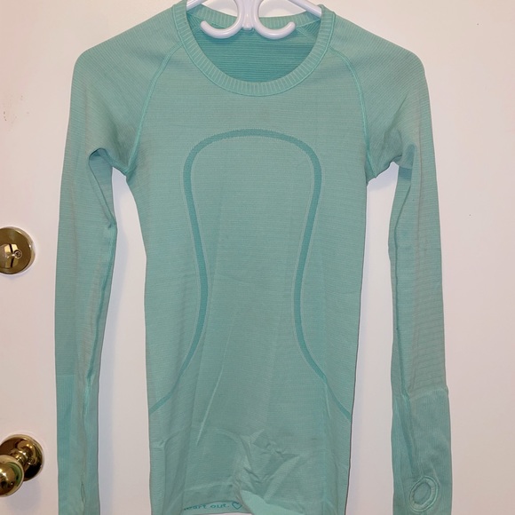 Lululemon long sleeve